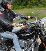 Putovní “Freedom Jacket” odstartovala oslavy 110. výročí Harley-Davidson