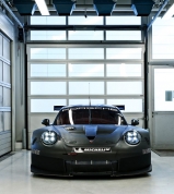 Porsche 911 RSR tříd GTE/GTLM přešlo do fáze testování