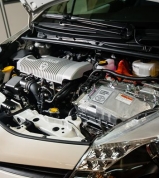 Roste poptávka po ojetých hybridech?