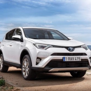 Toyota hlásí rekordní prodeje