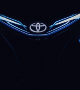 Toyota na ženevském autosalonu představí koncept elektromobilu