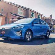 Hyundai představil autonomní koncept IONIQ