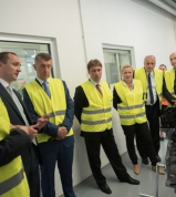 Společnost MANN+HUMMEL navštívil ministr financí ČR