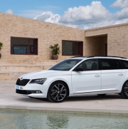 Přijíždí ŠKODA Superb SportLine