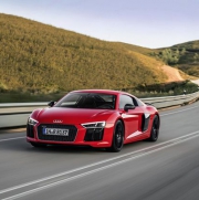 Od společnosti quattro GmbH přebírá štafetu Audi Sport GmbH