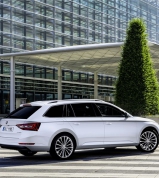 NH Car na pražské výstavě Autoshow