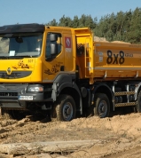 Renault nabízí Kerax 8x8