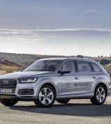 Audi Q7 e-tron quattro přichází na český trh