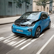Tři roky značky BMW i