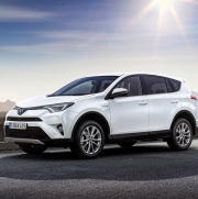 Přední sloupky Toyoty budou „průhledné“