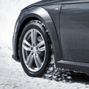 Dunlop Winter Sport 5 a Goodyear UltraGrip 9 vítězí v testech