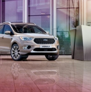Ford rozšiřuje nabídku SUV o modely Kuga ST-Line a Vignale