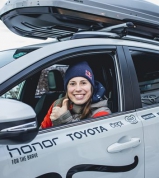 Eva Samková a snowboardcrossový tým mají nové Toyoty