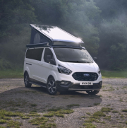 Obytné vozy Ford Nugget dostanou nový model Active