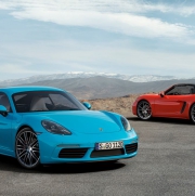 Porsche má nový rekord v počtu prodaných vozů