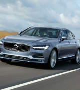 Volvo představilo nový model S90