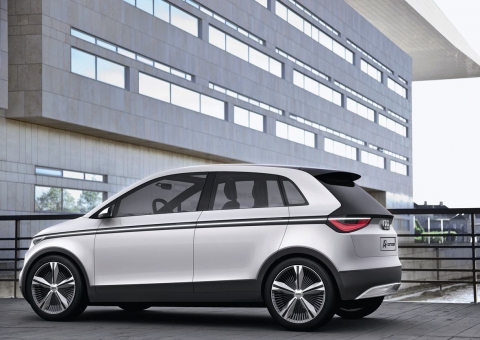 Audi_A2_concept_IAA_2.jpg